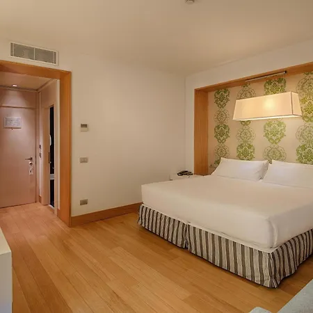 Hotel Nh Florença