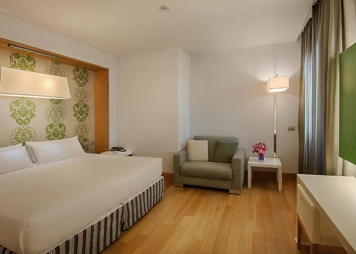Hotel Nh Florença
