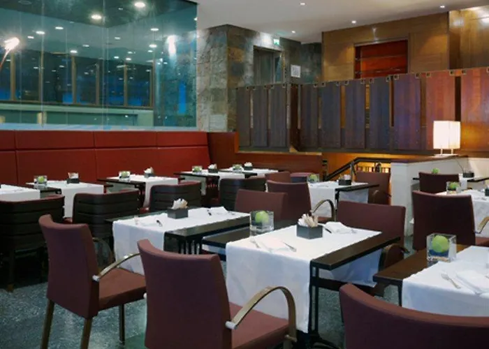 Hotel Nh 4*